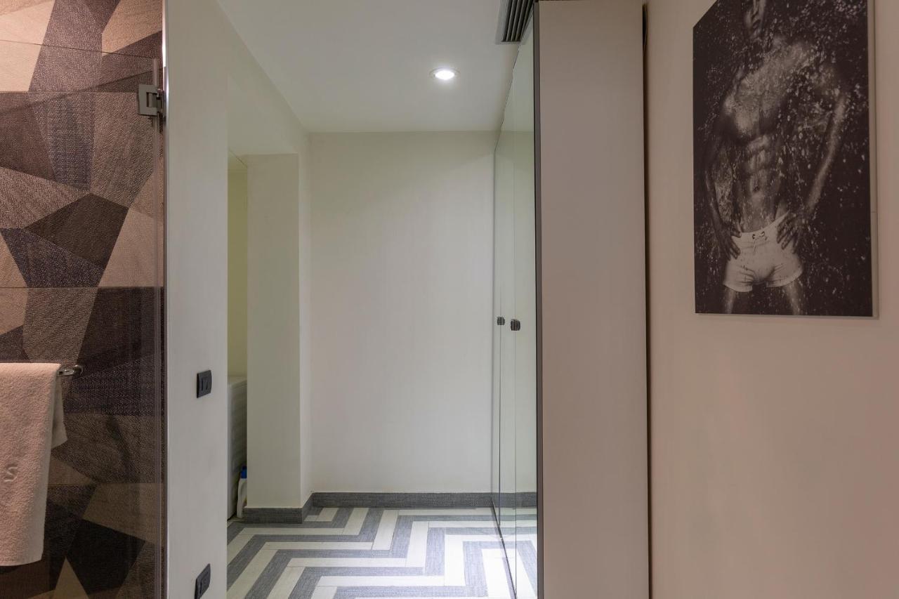 Armani House, Superior Apartment In City Center มิลาน ภายนอก รูปภาพ